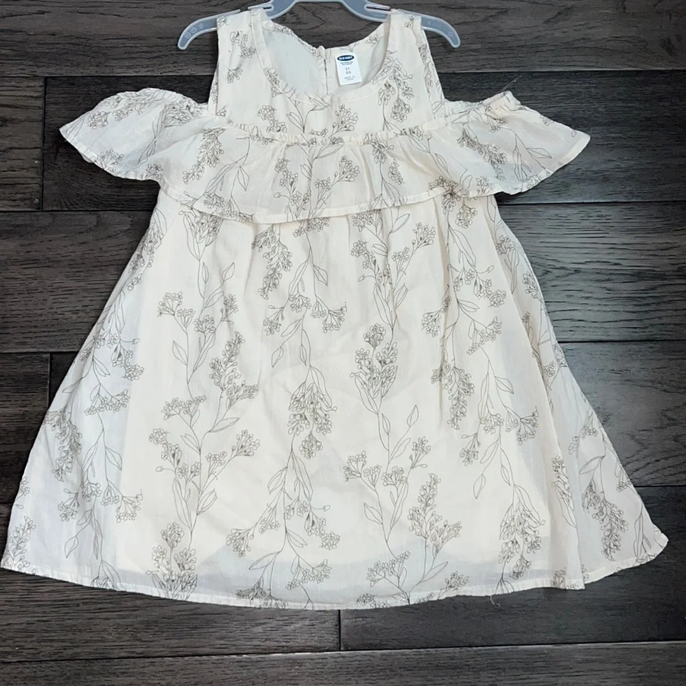 Old Navy toddler girl off the shoulder dress